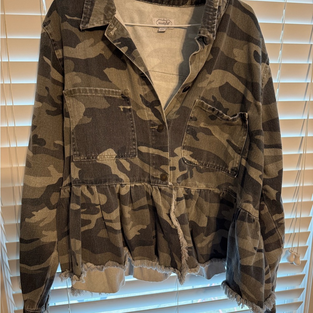 Muspie Camo Peplum Lightweight Jacket